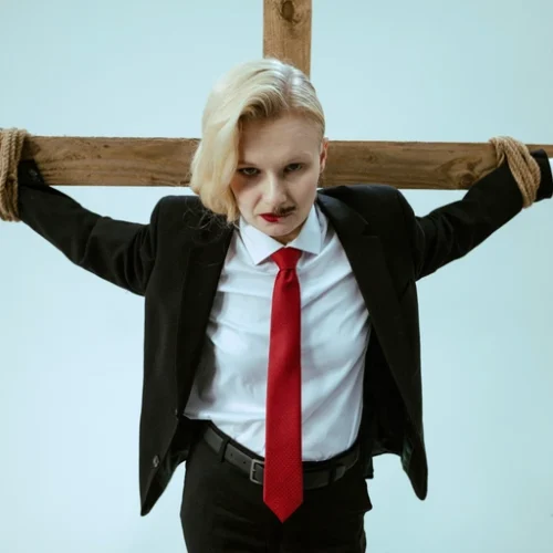 Театральні прем’єри лютого