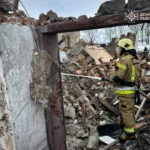 Росіяни вдарили по «основі енергомережі» країни. По Україні ввели екстрені відключення