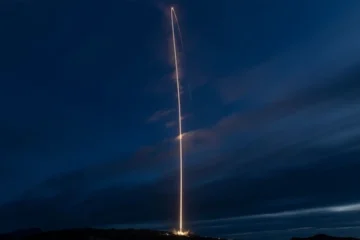 SpaceX запустила на орбіту понад 20 супутників Starlink