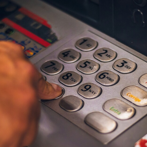 КМДА виплатить 40 тисяч гривень тим, у кого затопило квартиру чи розірвало труби внаслідок обстрілів