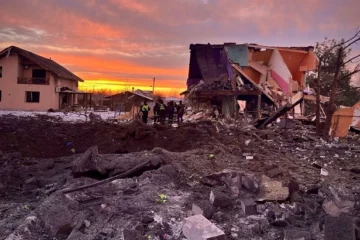 Росіяни масовано обстріляли Київщину: є загиблий і поранені