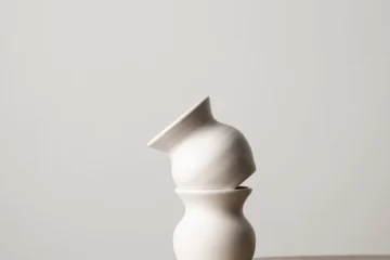 Це дегустаційні чашки для кави у формі тюльпана, які створили з української кераміки