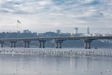 «Нові правила проїзду мостом Патона – фейк» – КМДА