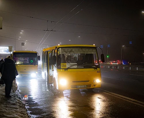 Маршрутки у Києві підіймають вартість проїзду до 20 гривень