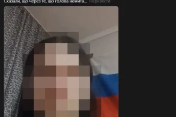 Адвокати «дівчини з прапором» пропонують співзасновнику Monobank публічно вибачитися та розблокувати її рахунок