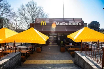 У Миколаєві знову відкрили «МакДональдз». Він не працював чотири роки