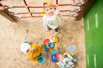 «Материнство не скасовує амбіцій, кар’єра не зменшує любові»: як це бути мамою-керівницею