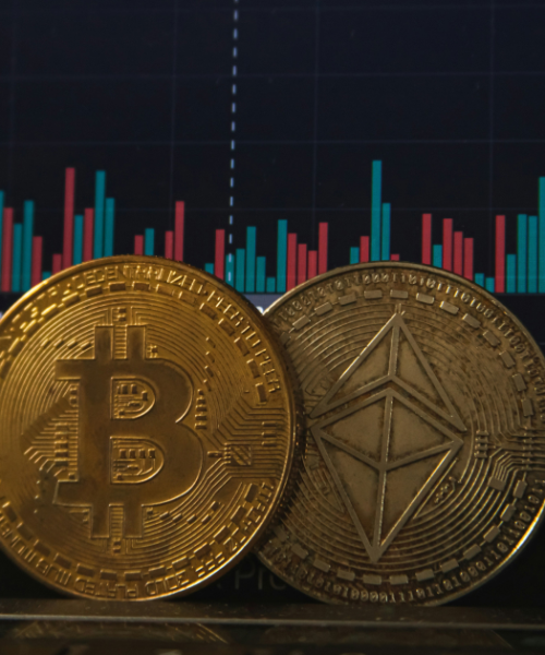 Біткоїн впав нижче 69 тисяч доларів через війну на Близькому Сході