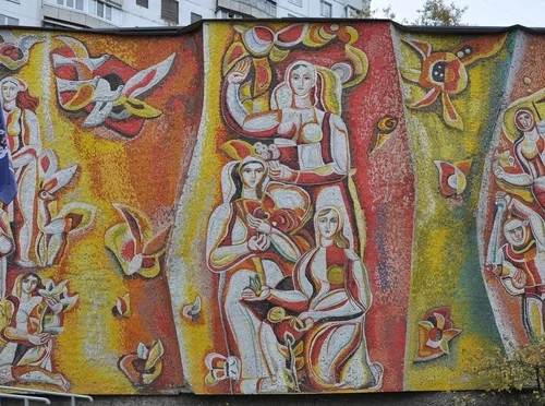 Близько 30 мозаїк та панно в Києві офіційно отримали охоронний статус