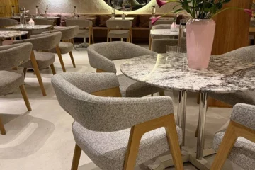 Міське Lilu Café з корнером із ігристим у Новопечерських Липках