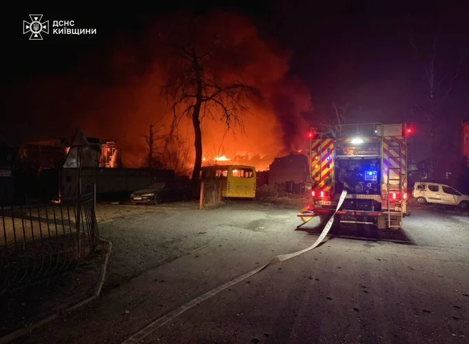 Четверо загиблих і десяток поранених через масований обстріл України у ніч на 14 березня