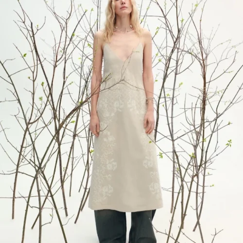 Бренд Gunia випустив великодню колекцію одягу та кераміки