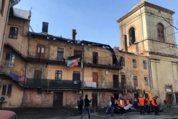 У Львові обстежили пошкоджений Бернардинський монастир: найбільших руйнувань зазнав житловий будинок