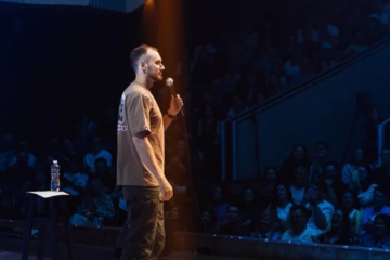 Військових і ветеранів навчатимуть писати стендап і виступати на сцені