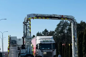 На кордоні з Польщею почали працювати сканери зі штучним інтелектом