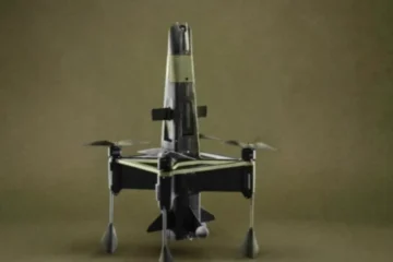 Українські військові отримали нові дрони-перехоплювачі, які здатні прикрити небо в радіусі 40 кілометрів