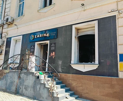Російський обстріл пошкодив бутик ювелірного дому Zarina в центрі Одеси