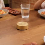 Це пристрій, який записує розмови під час їди. Його створили, щоб відвернути увагу від телефонів