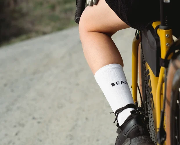 Dodo Socks випустив шкарпетки «Велорух» і зняв фільм про велоспільноти Києва