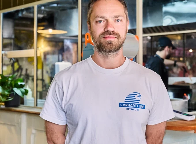 Перша бургерна Epic Cheeseburger у Києві: черги за бургерами зі Львова тепер на Бессарабці