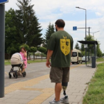 Нові автобуси, доступні переходи та уроки інклюзії: у Львові ухвалили план безбар’єрності на 2026 рік