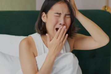 Як «звичайне» позіхання допомагає тілу заспокоїтися