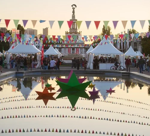 Створення муралу, зіркові читання та збір макулатури: що буде на п’ятій «Книжковій країні»