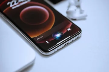 Siri стане схожою на чат-бот і зможе виконувати кілька запитів одразу