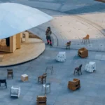 Громадську бібліотеку в формі мушлі, що може відкриватися й закриватися, відкрили у Пекіні