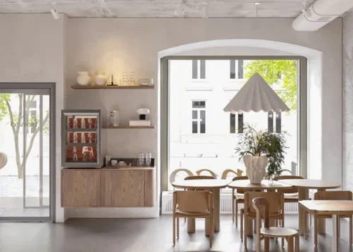 Кондитерська Bonco біля Львівської площі