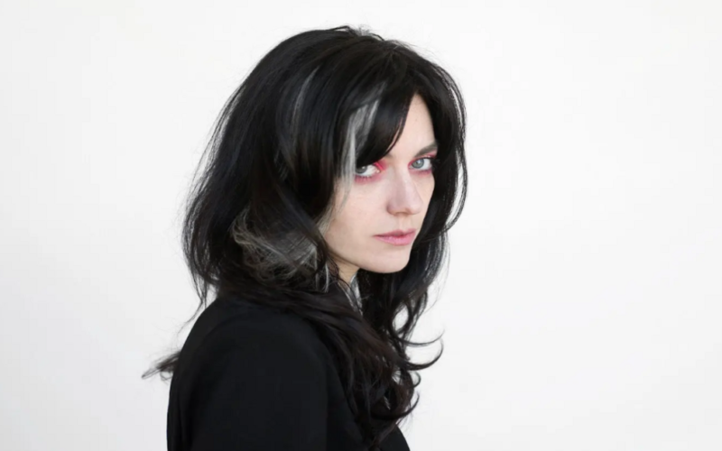 Слухайте трек «Мистецтво уникання» Анастасії Весни