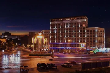 Бізнесмен Максим Кріппа став співвласником готелю «Дніпро» на Хрещатику. Які плани на будівлю