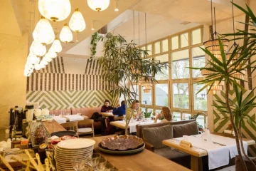 20+ закладів, які відкрили в Києві у квітні