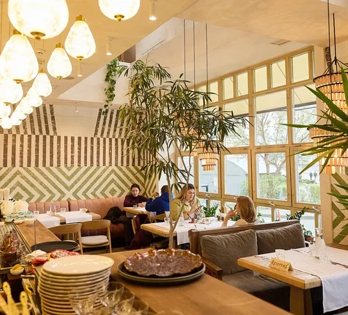 20+ закладів, які відкрили в Києві у квітні