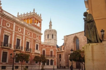 Валенсія скорочує кількість будинків та квартир для туристів