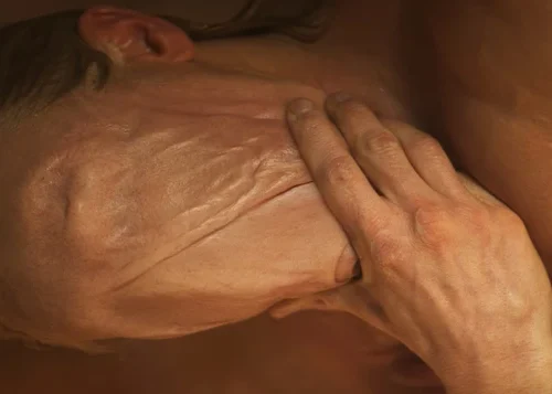 Вийшов трейлер горору «Глиноликий» у супергеройському всесвіті DC