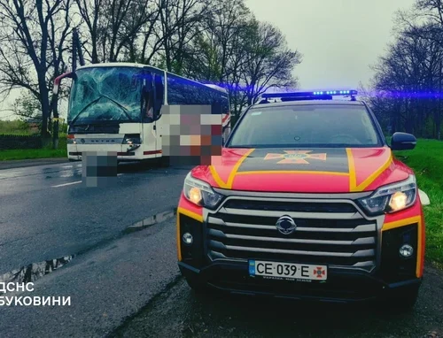 Понад тисяча населених пунктів без світла, загиблі та травмований: які наслідки негоди в Україні