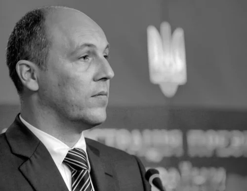 Проїзд біля Верховної Ради назвуть на честь Андрія Парубія