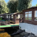 Суд зобов’язав знести незаконний комплекс відпочинку біля причалу «Осокорки»