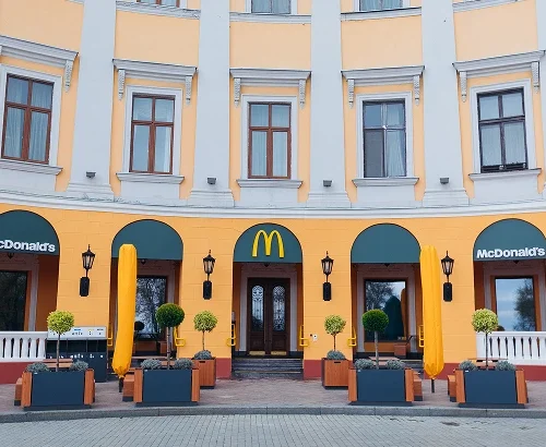 «МакДональдз» у пам’ятці архітектури на Європейській площі в Одесі