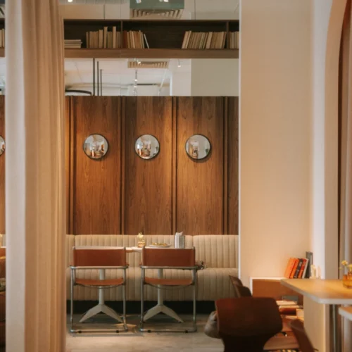 Кав’ярня Black Honey у львівському ЖК Avalon Yard