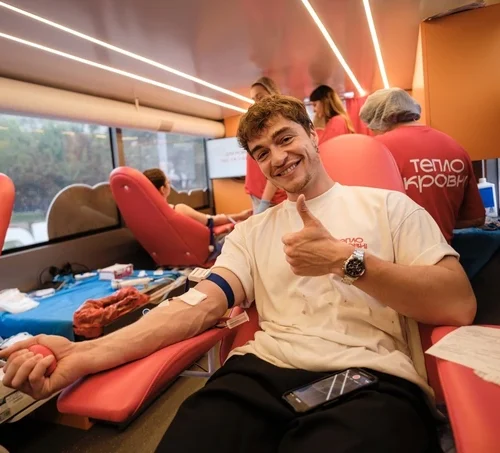 Корпоративна донація й курс на Житомирщину: як здати кров із «Теплокровними»
