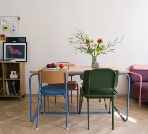 Студія в’язаного одягу Feb навпроти велотреку