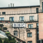 BBC скоротить дві тисячі працівників, щоб зекономити 800 мільйонів доларів