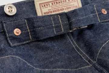 Levi’s перевипустив вінтажні джинси “Nevada”. Їхній дизайн розробили в 1870-х роках