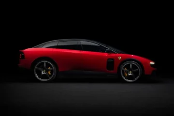 Ferrari випустила свій перший електромобіль