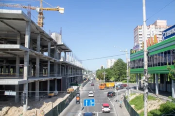 Петиція із закликом демонтувати ТРЦ “April City” на Кільцевій дорозі зібрала голоси