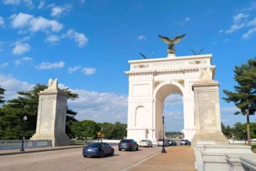 У Вашингтоні схвалили дизайн 76-метрової «Тріумфальної арки» Трампа