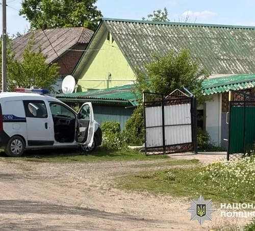 На Хмельниччині водій зі зброєю напав на працівників поліції: є загиблий