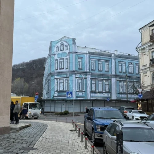Історичну будівлю Ткацького цеху на Подолі арештували, щоб зупинити її демонтаж